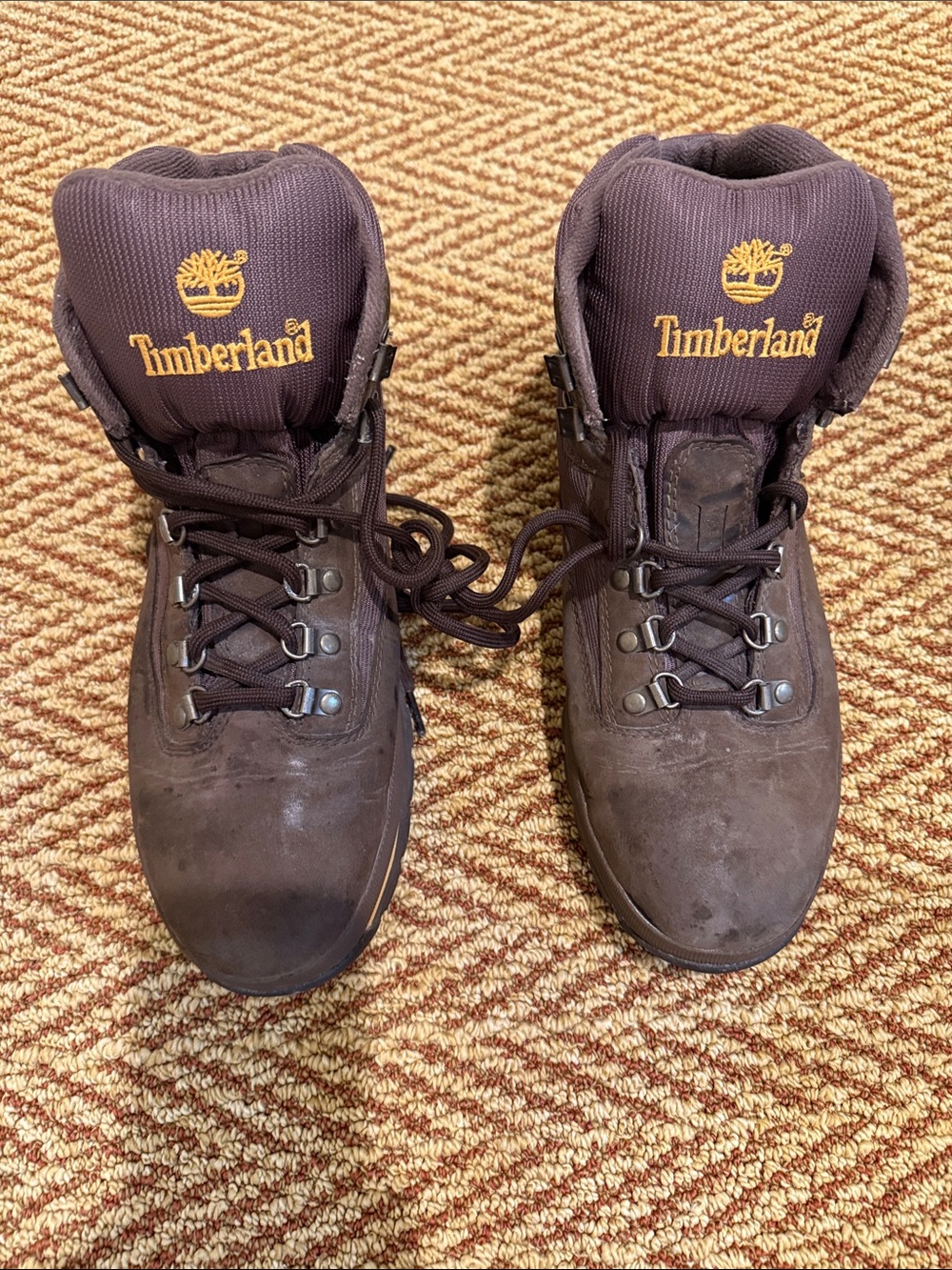 Timberland Men's Dark Brown Lace-Up Leather Hiking Boots with Gold Logo
